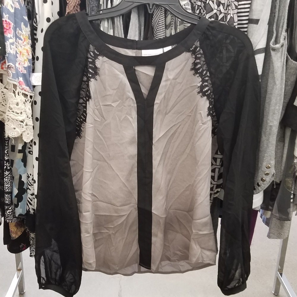 New York & company long sleeve blouse